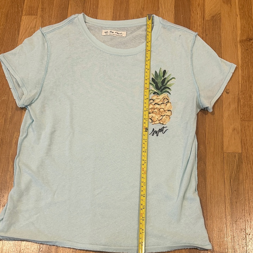 *last chance* We The Free Light Blue Pineapple Tee - Picture 6 of 16